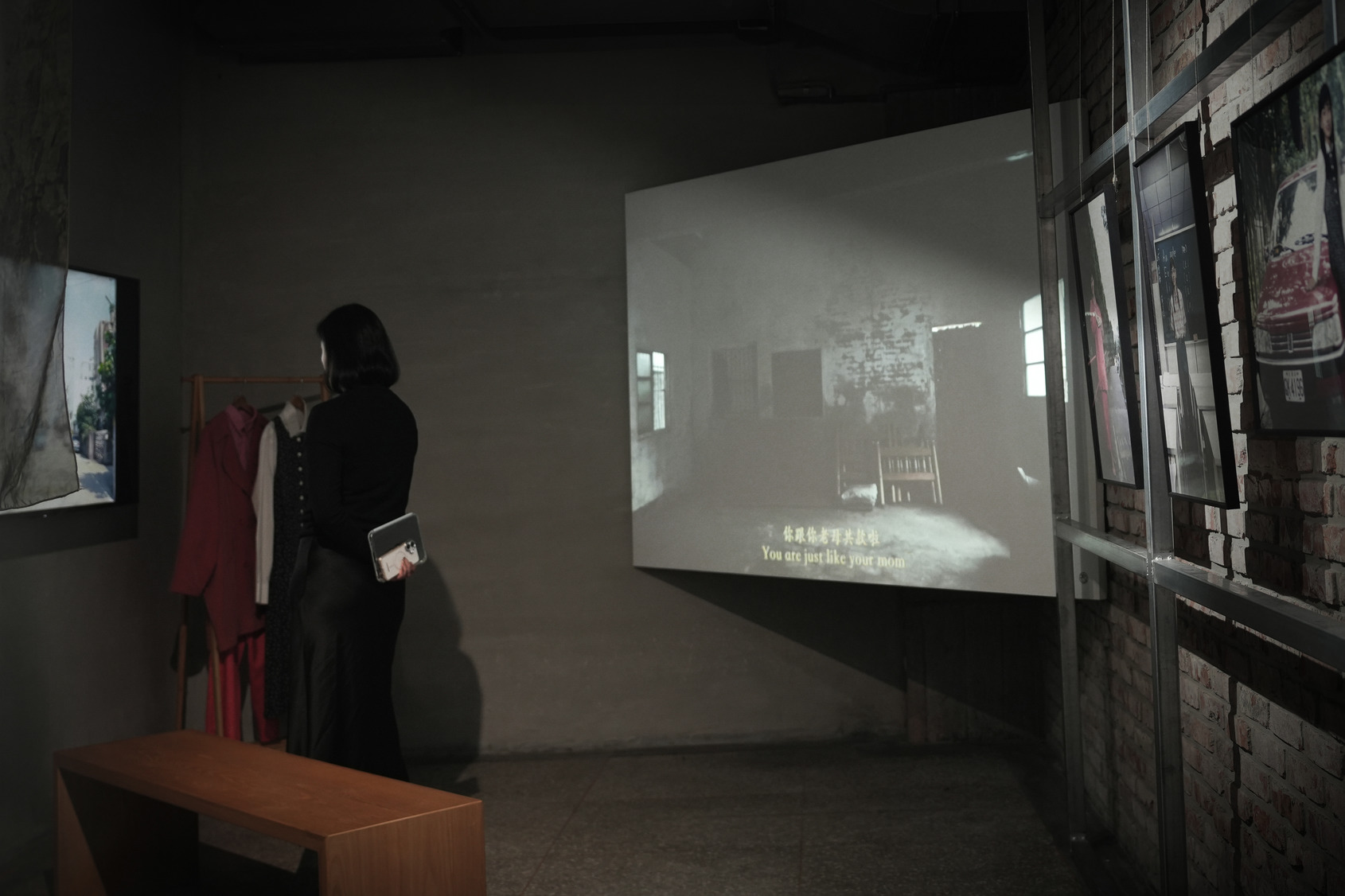 Video Sandbox II-V: Maternal bond , photo at ALIEN Art Centre © ALIEN Art 