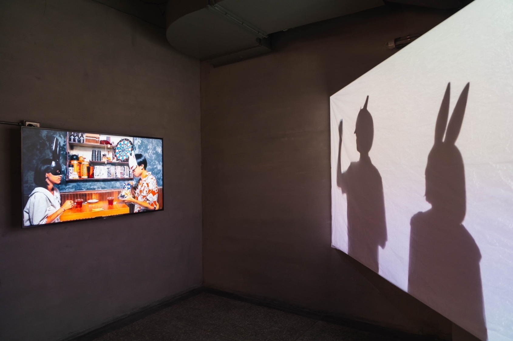 Video Sandbox I-VI : Indifferent dreams, alike, photo at ALIEN Art Centre © ALIEN Art 