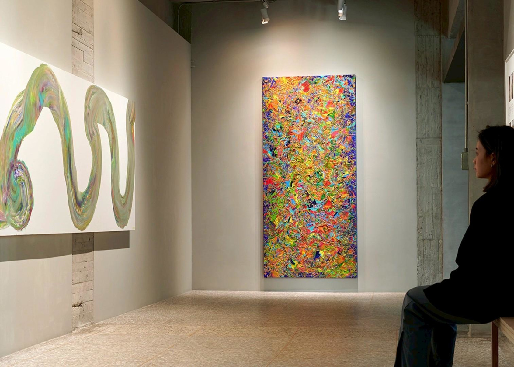 邵永添,《生生不息》, 2019, 布面壓克力, 236x108 cm © 永添藝術 