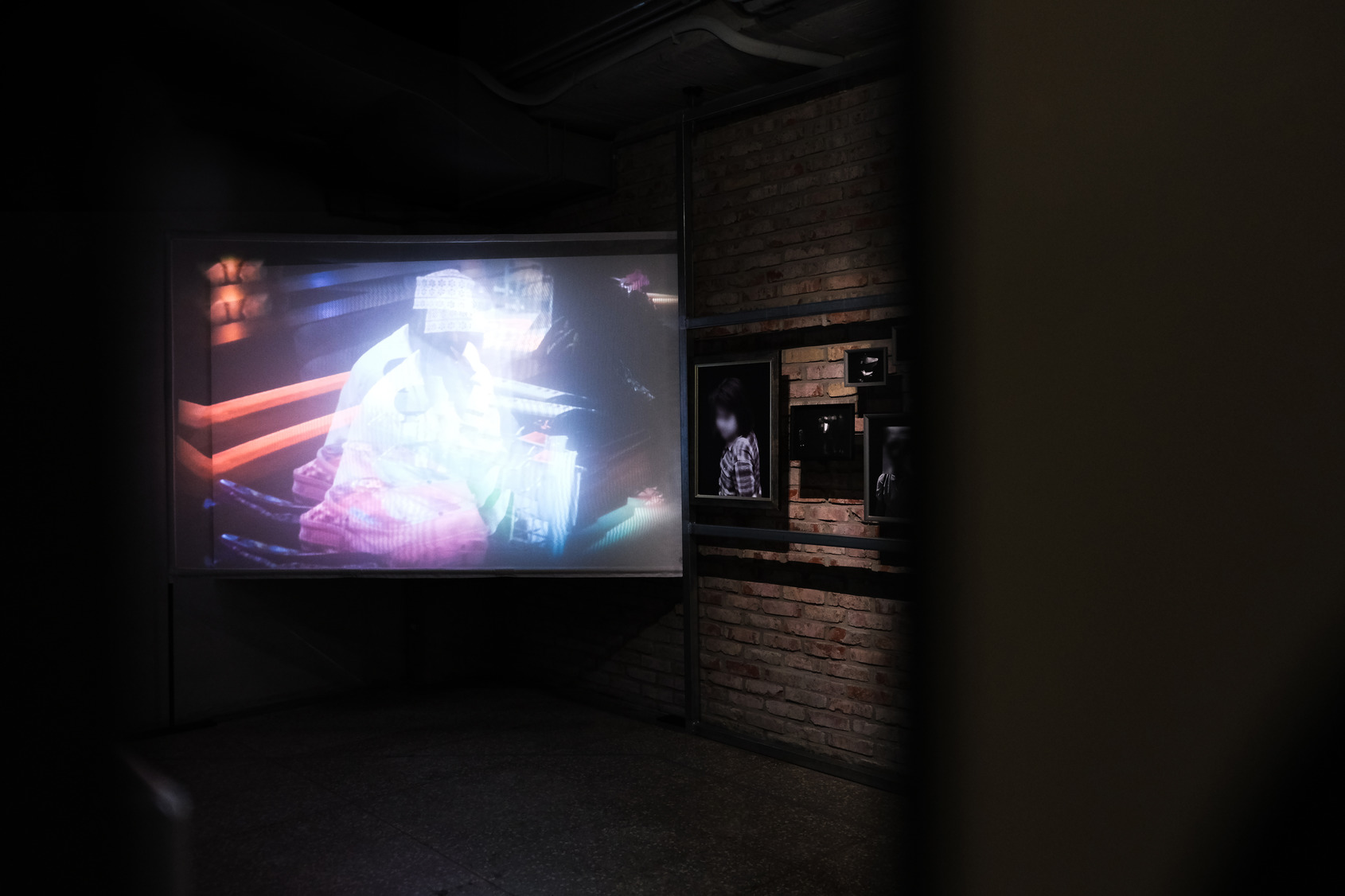 2024 Video Sandbox II-VII：Ghosts of Google, photo at ALIEN Art Centre © ALIEN Art 