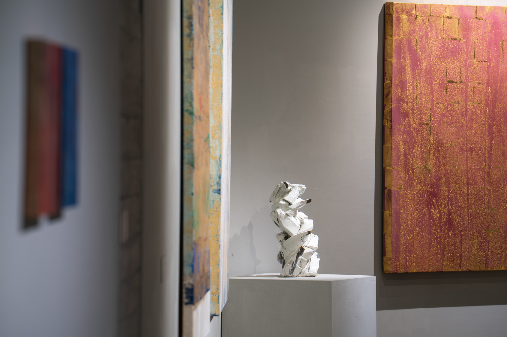 Dust and Gold | Exhibition View | ALIEN Art Centre, 1F | © ALIEN Art Centre 