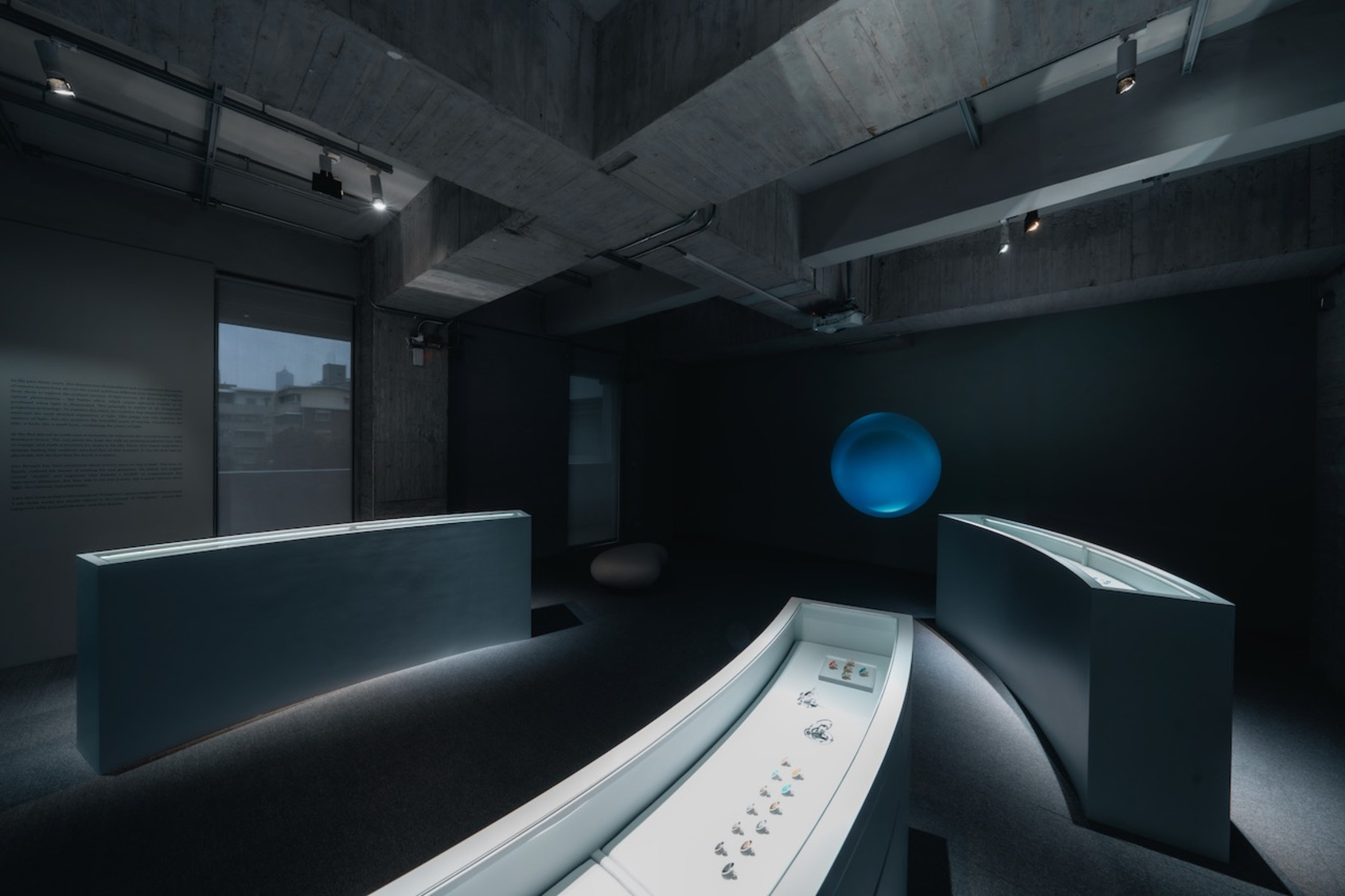 Celestial Eyes | Exhibition View | ALIEN Art Centre, 3F | © ALIEN MODE 