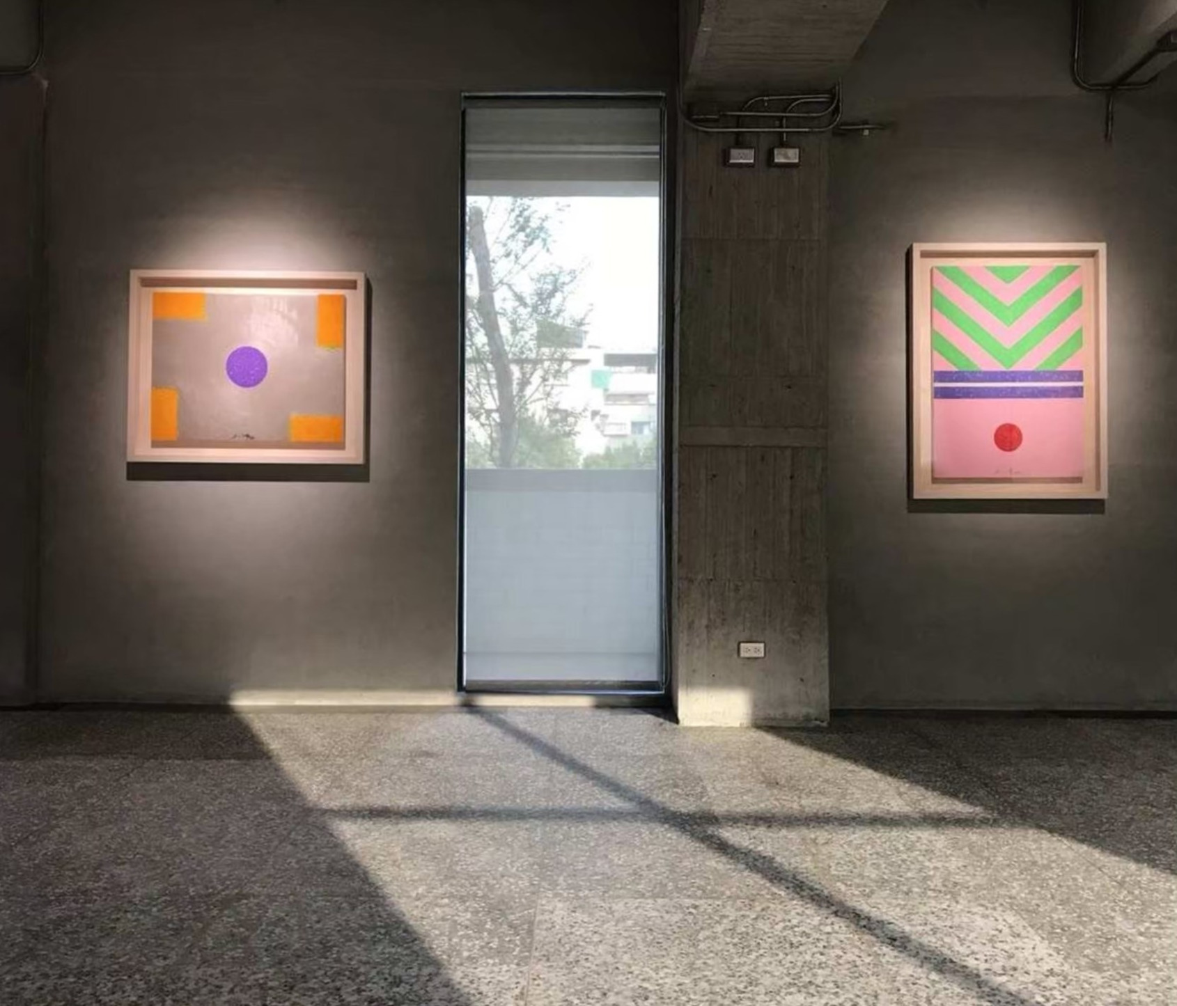 Les couleurs du Ch’an．Hommage à Hsiao Chin｜Installation View｜ALIEN Art Centre, 2F｜© ALIEN Art Centre 