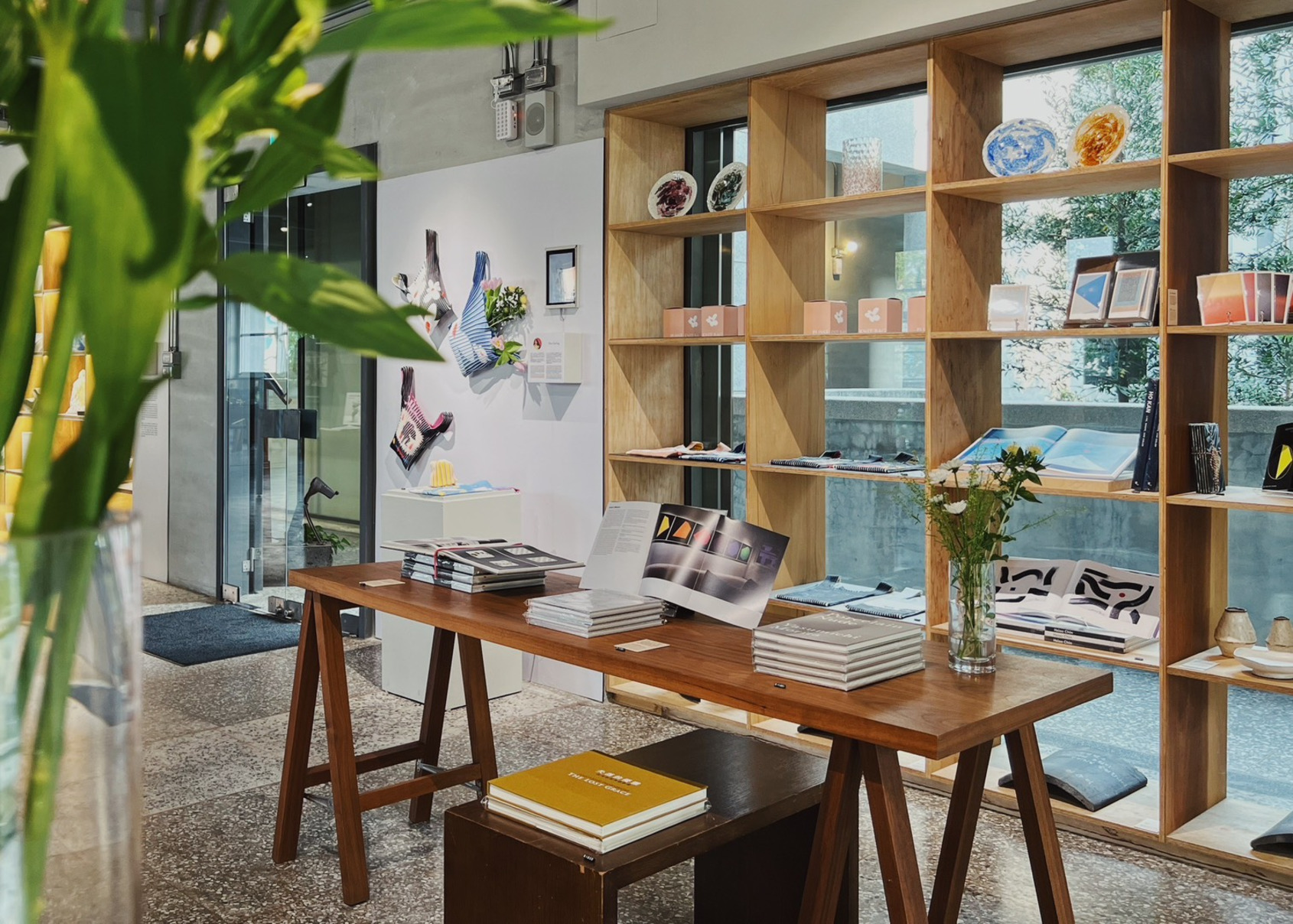  ALIEN SHOP｜Interior View｜ALIEN Art Centre, 2F｜© ALIEN SHOP 